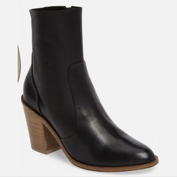 Jeffrey Campbell Shoes - Jeffrey Campbell Ansari Wood Block Heel Sock Bootie Vamp Boots Western Sz. 9